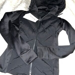 NWT lnlet jacket XS